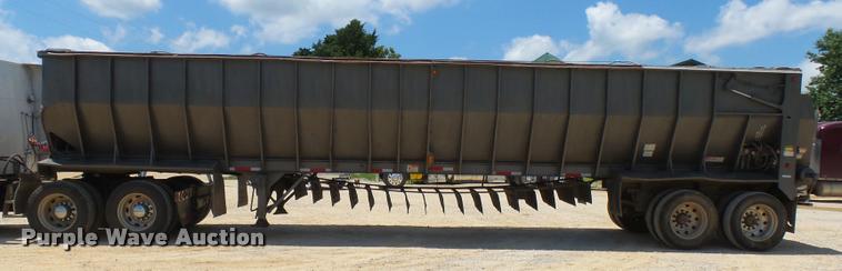 image for item CA9034 2007 Aulick 4270542 live bottom trailer