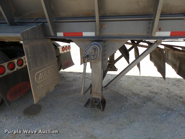 image for item CA9034 2007 Aulick 4270542 live bottom trailer