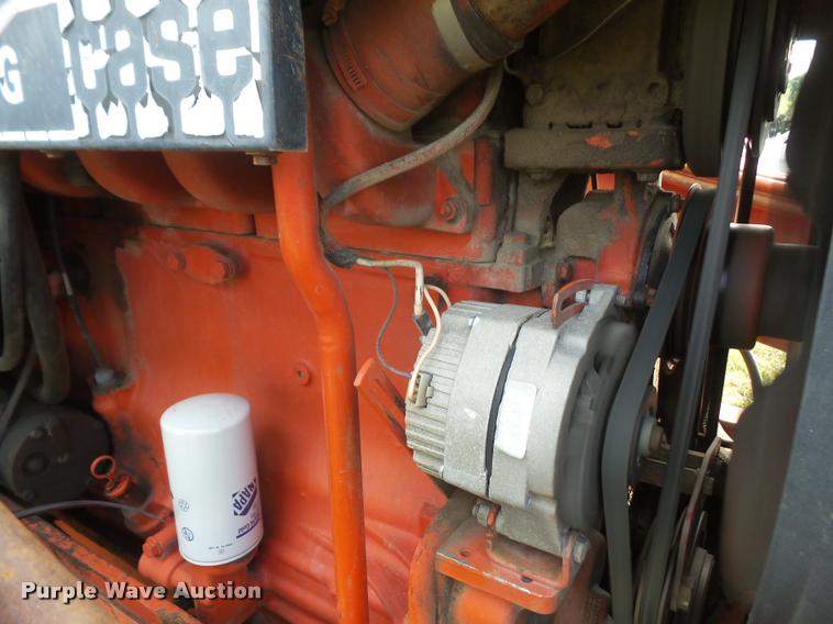 image for item DA1501 1975 Case 1070 tractor