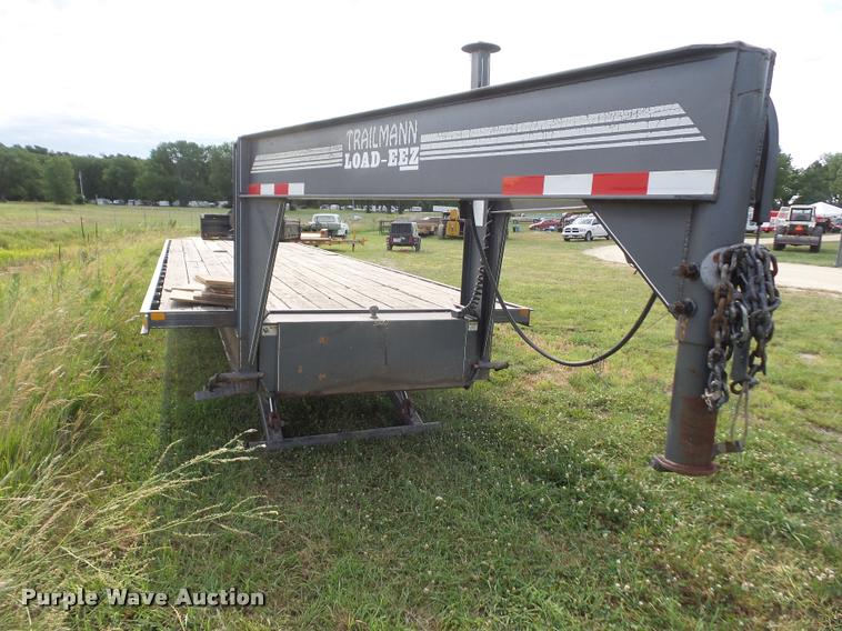 image for item DA1502 2000 Trailman Load-Eez flatbed trailer