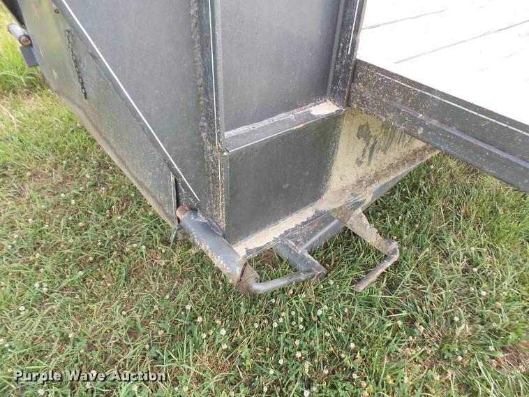 image for item DA1502 2000 Trailman Load-Eez flatbed trailer