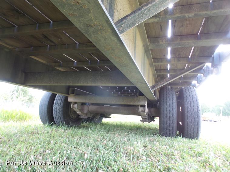 image for item DA1502 2000 Trailman Load-Eez flatbed trailer