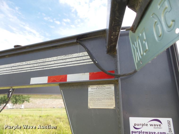 image for item DA1502 2000 Trailman Load-Eez flatbed trailer