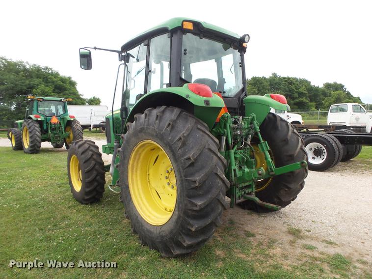 image for item DA2745 2007 John Deere 6415 MFWD tractor
