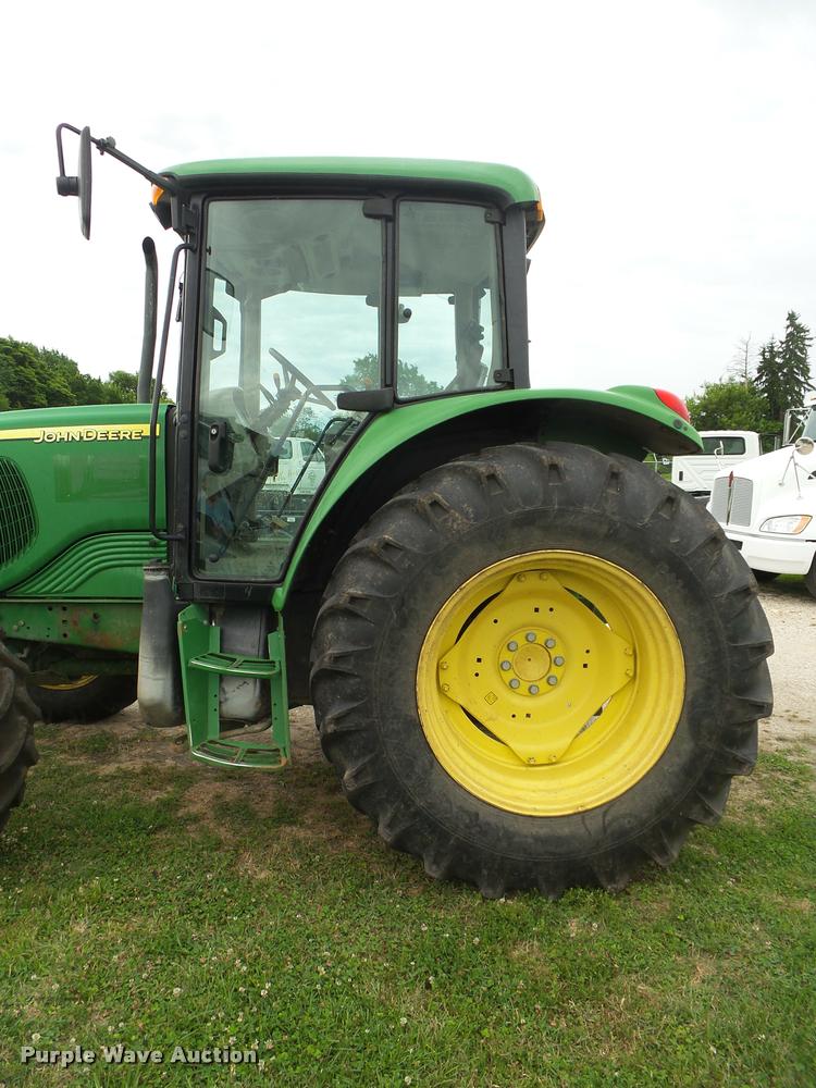 image for item DA2745 2007 John Deere 6415 MFWD tractor