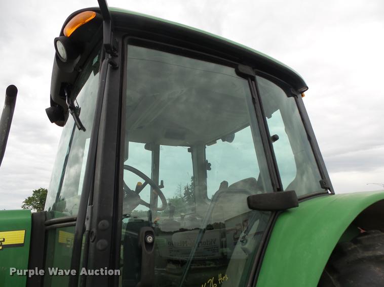 image for item DA2745 2007 John Deere 6415 MFWD tractor