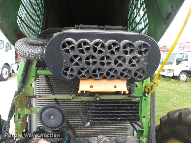 image for item DA2745 2007 John Deere 6415 MFWD tractor