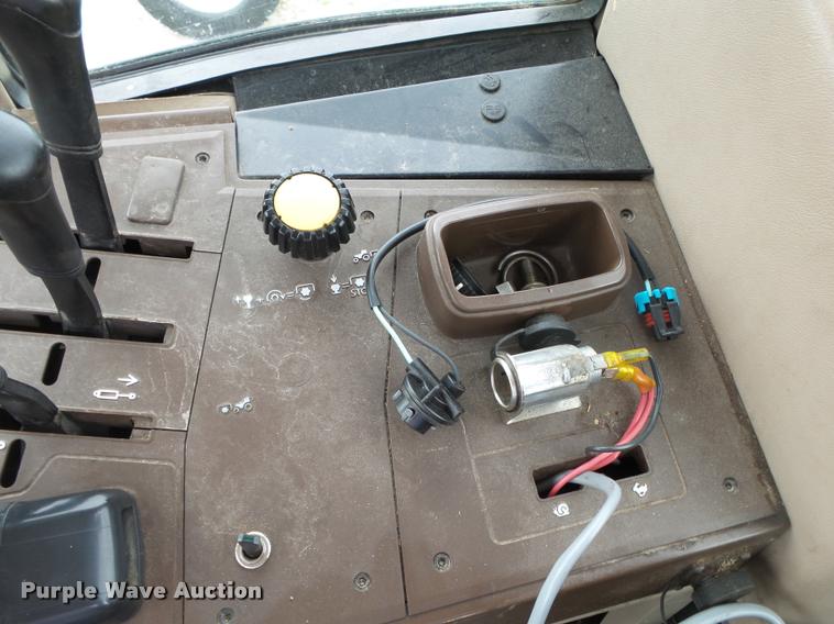 image for item DA2745 2007 John Deere 6415 MFWD tractor