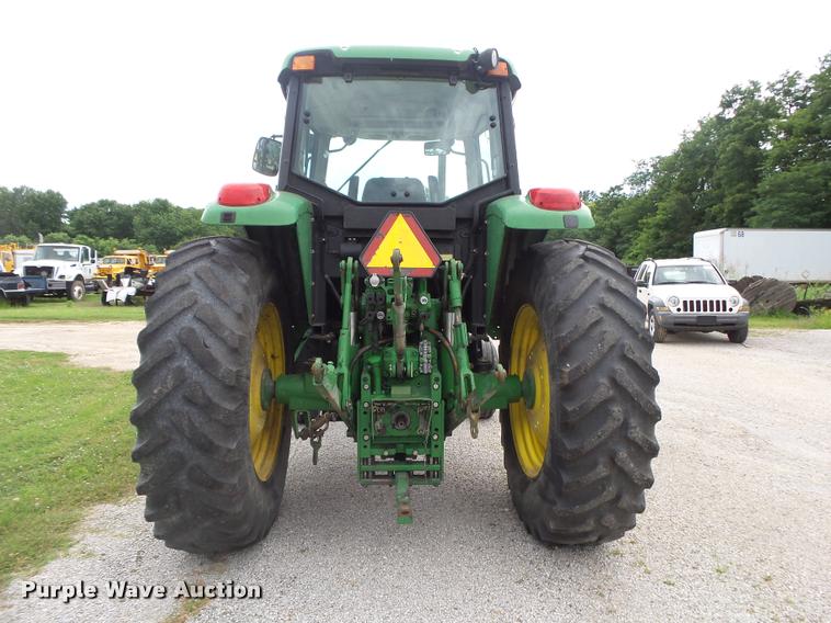 image for item DA2746 2004 John Deere 6615 tractor