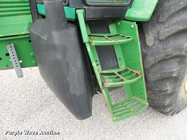image for item DA2746 2004 John Deere 6615 tractor