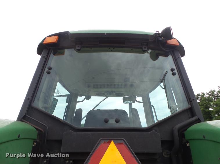 image for item DA2746 2004 John Deere 6615 tractor
