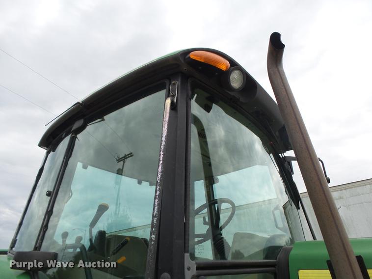 image for item DA2746 2004 John Deere 6615 tractor