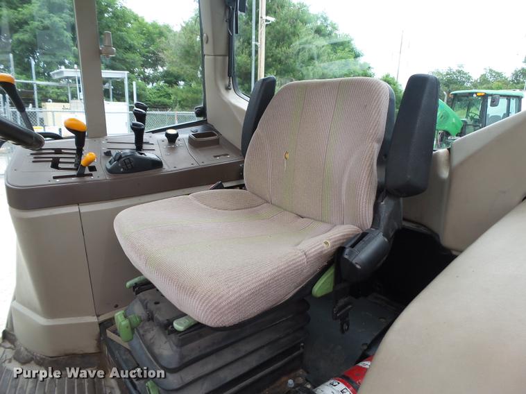 image for item DA2746 2004 John Deere 6615 tractor