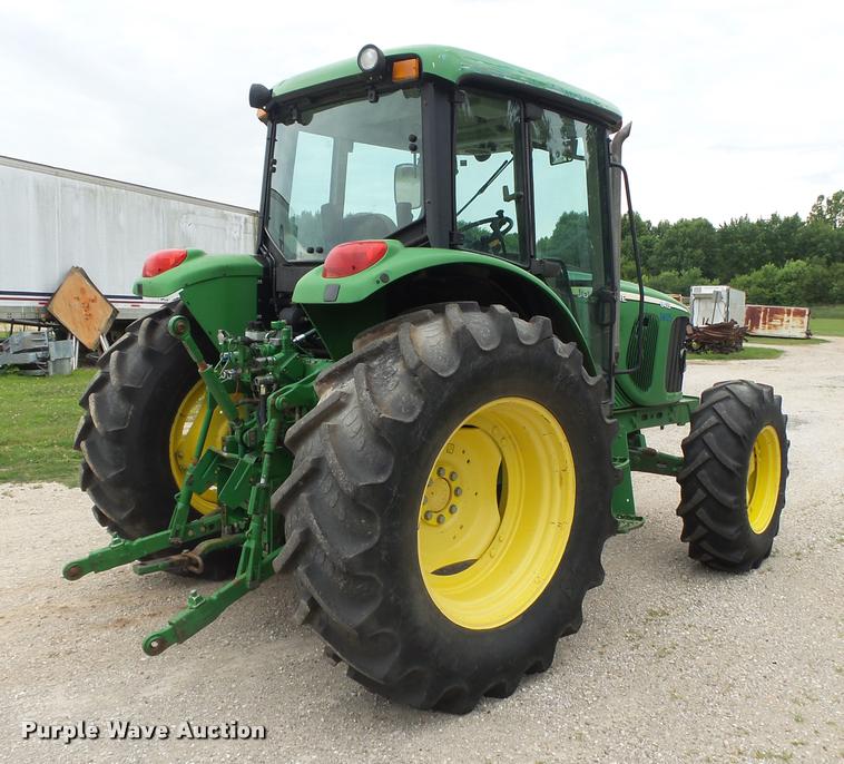 image for item DA2747 2007 John Deere 6415 MFWD tractor