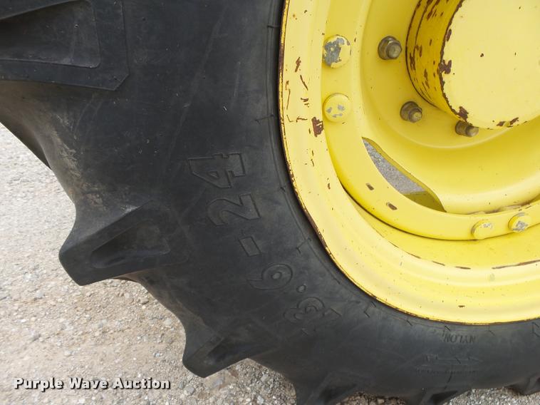 image for item DA2747 2007 John Deere 6415 MFWD tractor
