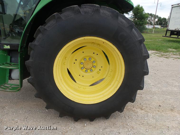 image for item DA2747 2007 John Deere 6415 MFWD tractor