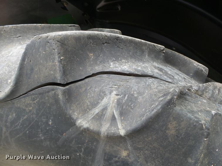 image for item DA2747 2007 John Deere 6415 MFWD tractor