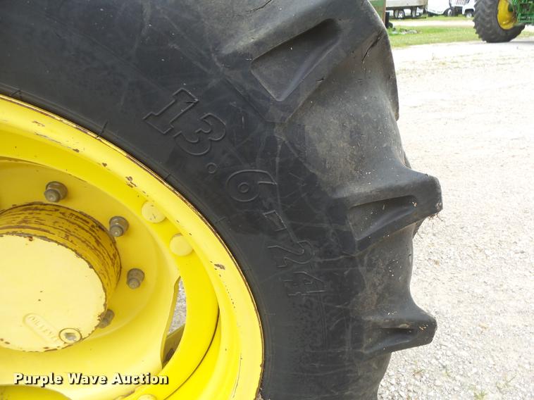 image for item DA2747 2007 John Deere 6415 MFWD tractor