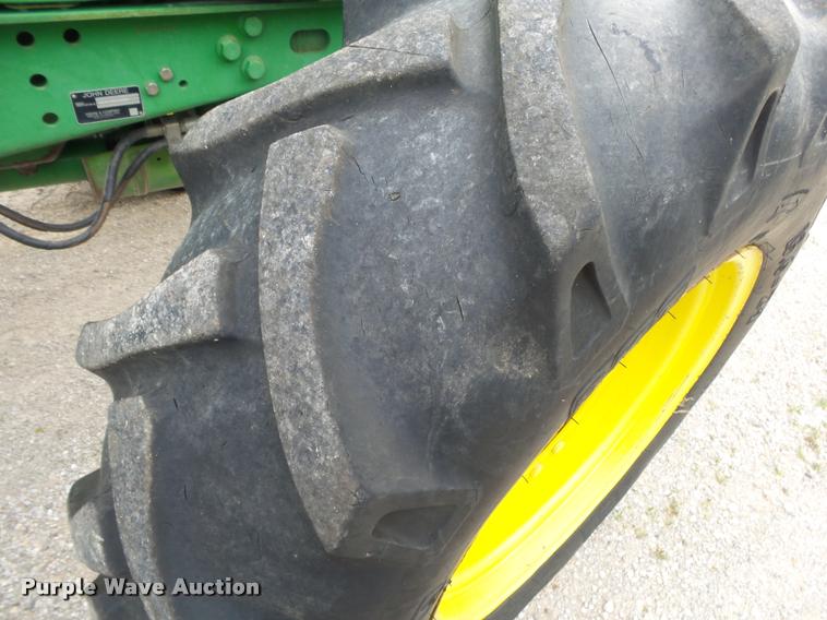 image for item DA2747 2007 John Deere 6415 MFWD tractor