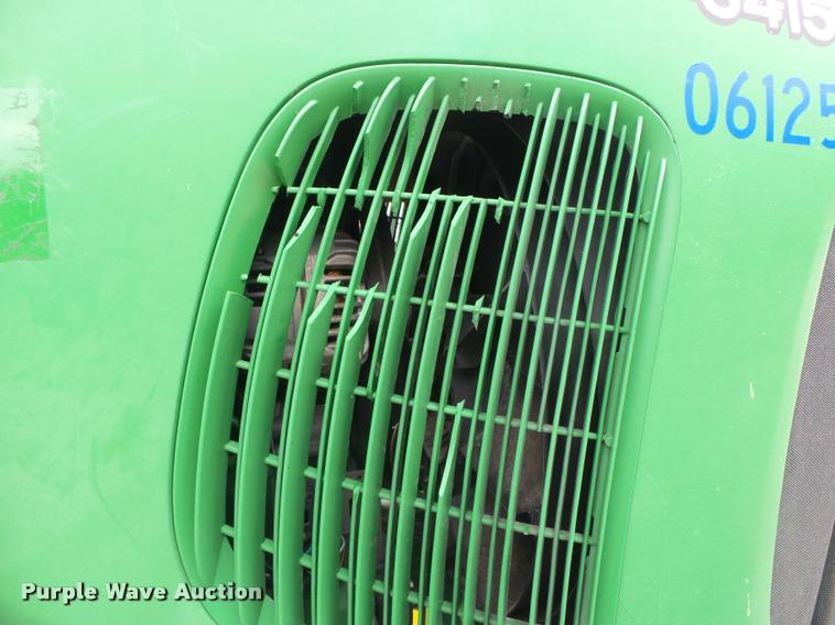 image for item DA2747 2007 John Deere 6415 MFWD tractor