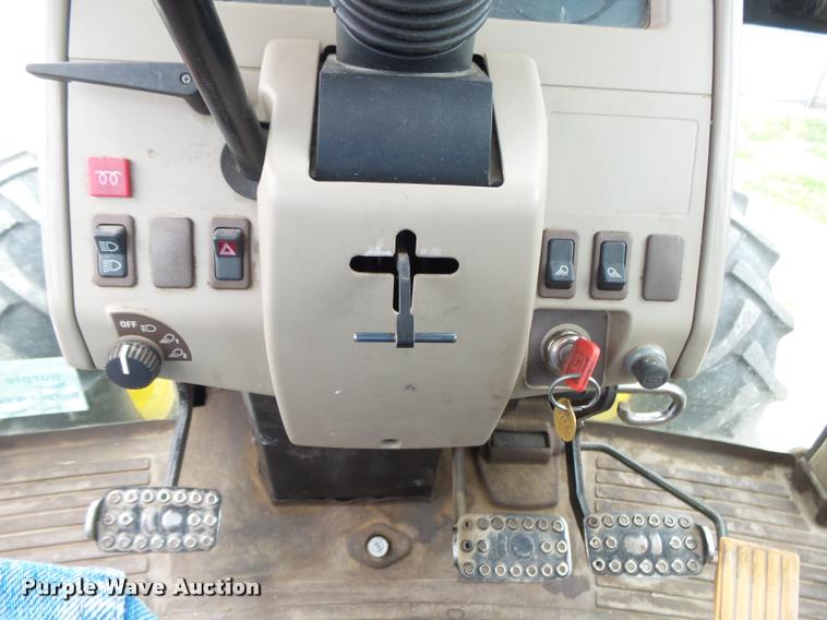 image for item DA2747 2007 John Deere 6415 MFWD tractor