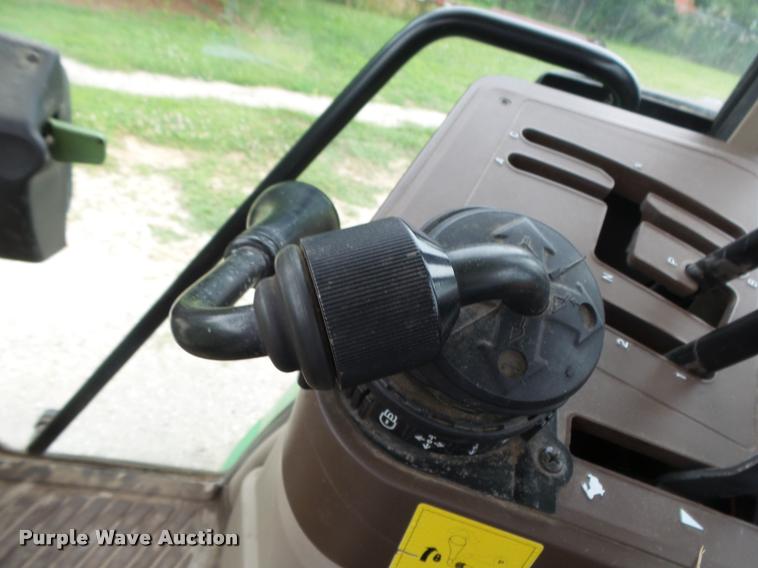 image for item DA2747 2007 John Deere 6415 MFWD tractor