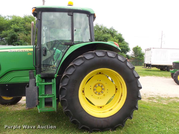 image for item DA2748 2004 John Deere 6615 tractor