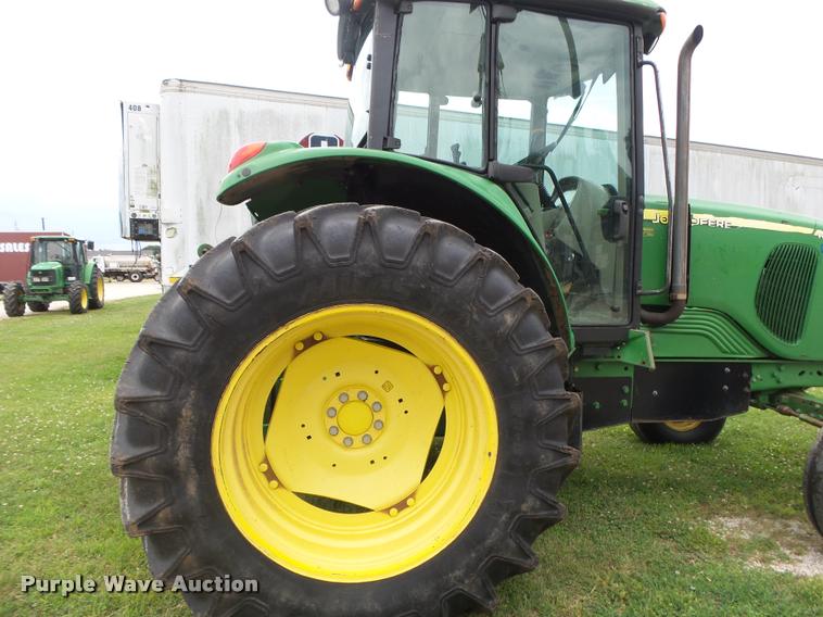 image for item DA2748 2004 John Deere 6615 tractor