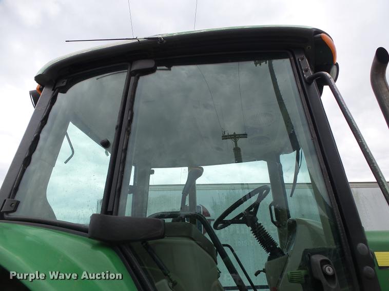 image for item DA2748 2004 John Deere 6615 tractor