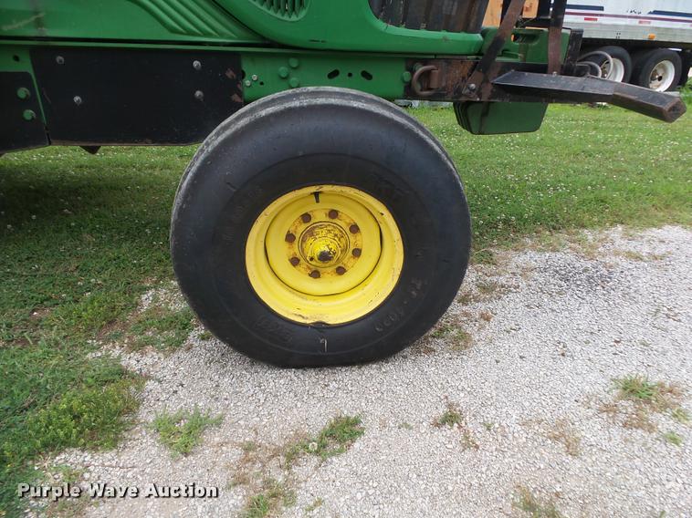 image for item DA2748 2004 John Deere 6615 tractor