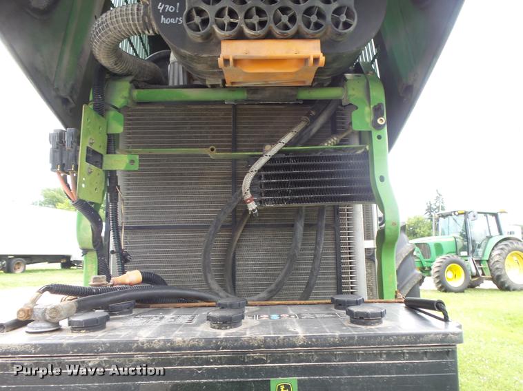 image for item DA2748 2004 John Deere 6615 tractor