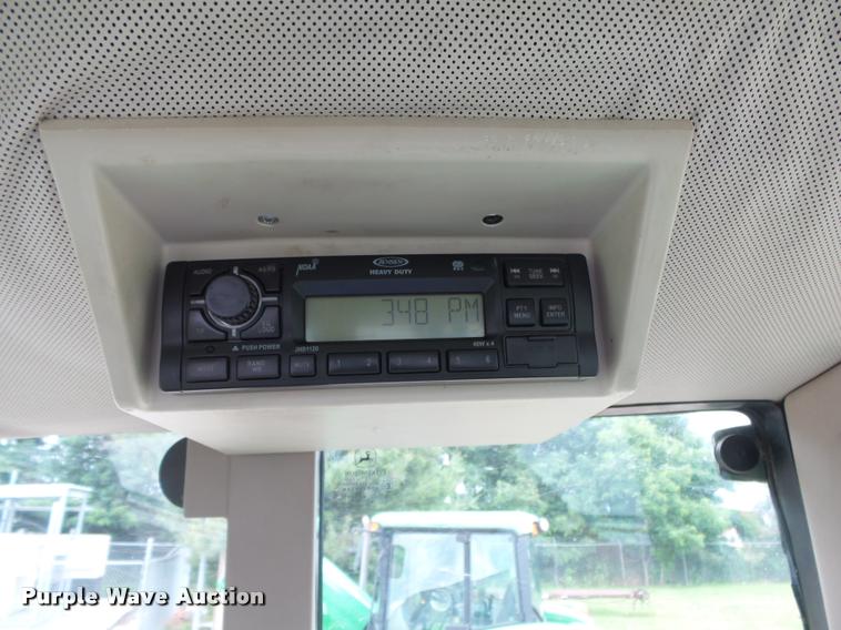 image for item DA2748 2004 John Deere 6615 tractor