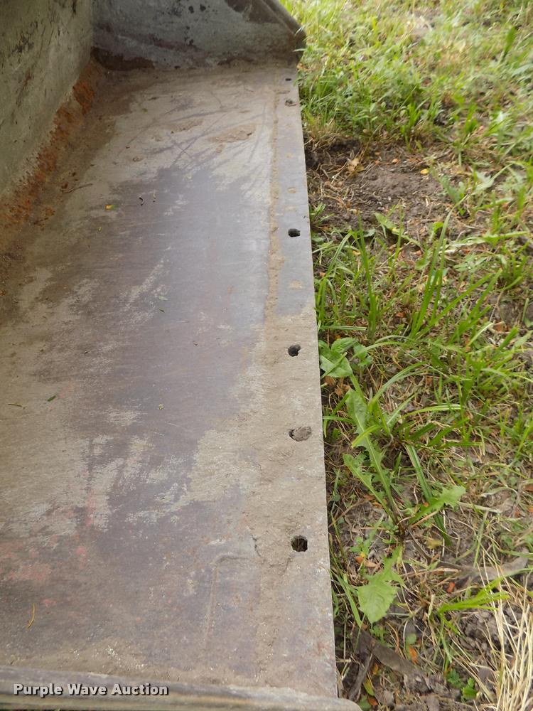 image for item DA3032 2012 New Holland L218 skid steer