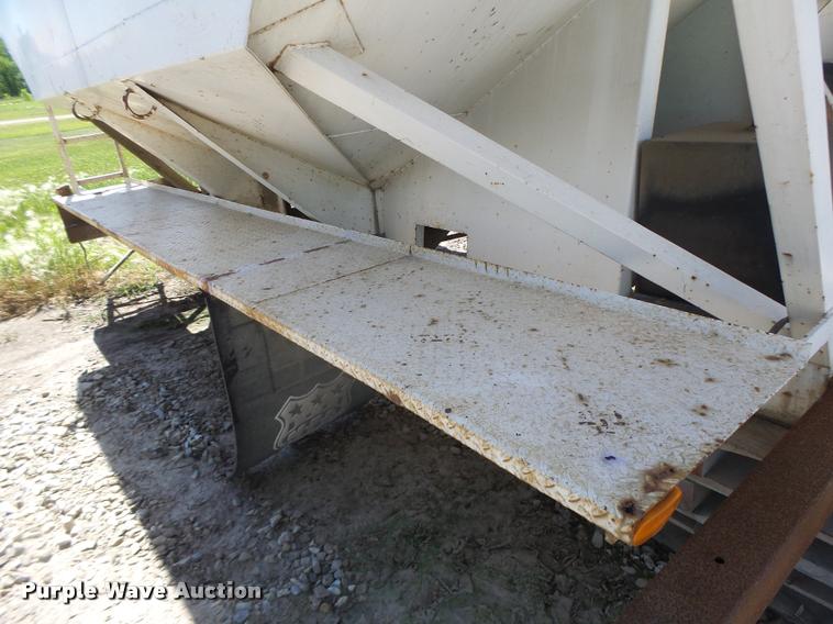 image for item DA3469 Willmar Roadrunner tender bed