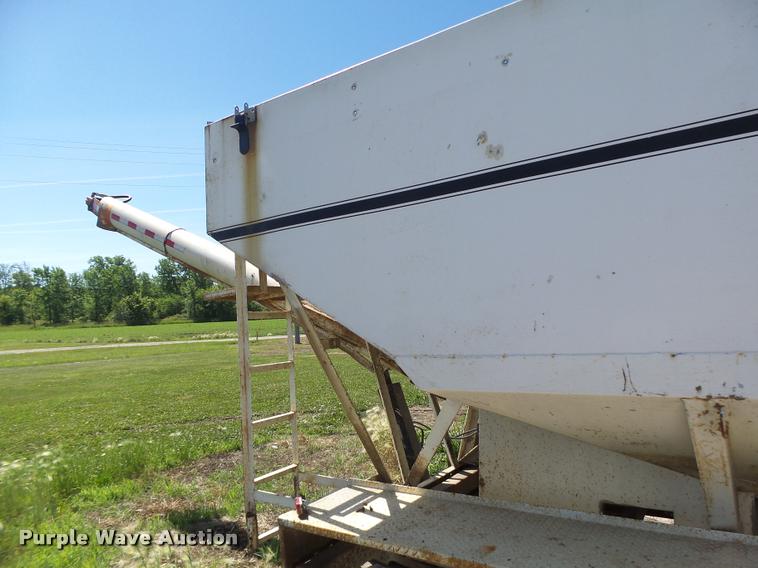 image for item DA3469 Willmar Roadrunner tender bed