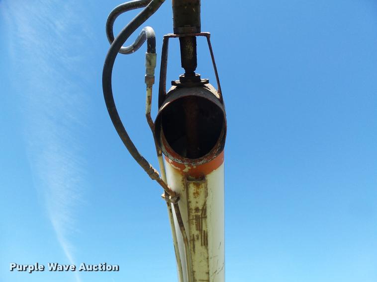 image for item DA3469 Willmar Roadrunner tender bed