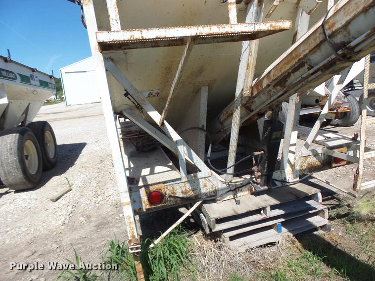 image for item DA3469 Willmar Roadrunner tender bed