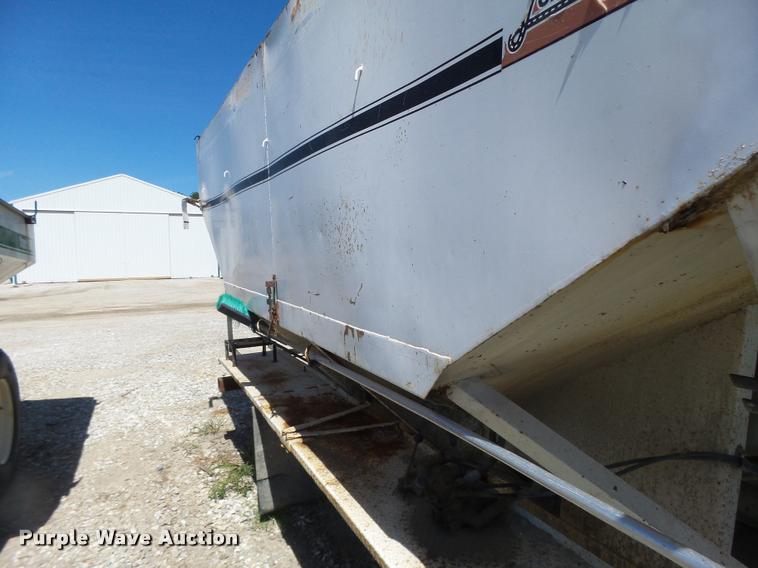 image for item DA3469 Willmar Roadrunner tender bed