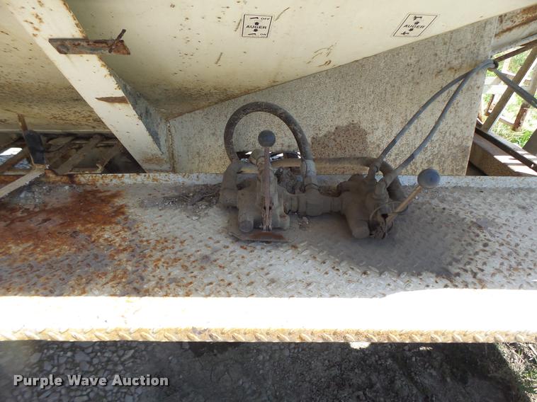 image for item DA3469 Willmar Roadrunner tender bed