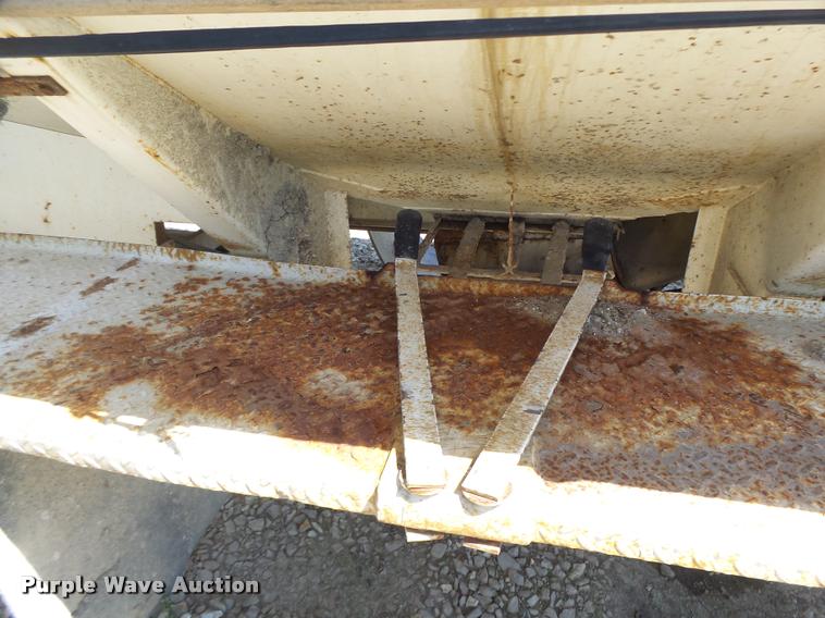 image for item DA3469 Willmar Roadrunner tender bed