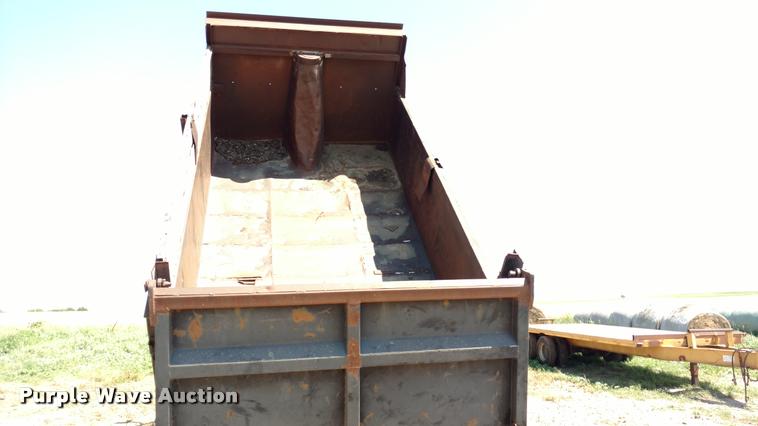 image for item DA5590 1978 Mack RS600L dump truck