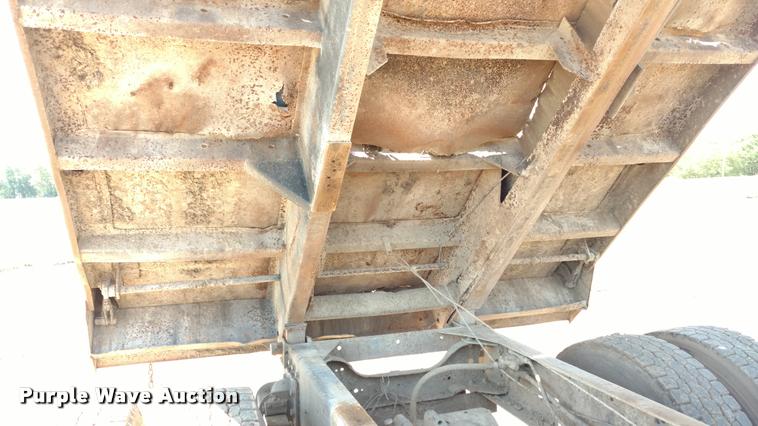 image for item DA5590 1978 Mack RS600L dump truck