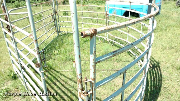 image for item DA5593 Wilson cattle tub