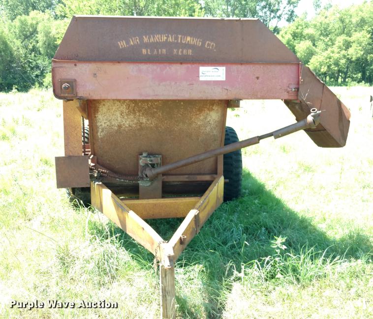 image for item DA5596 Kelly-Ryan feed wagon