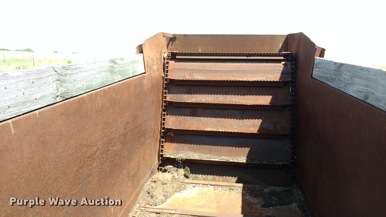 image for item DA5596 Kelly-Ryan feed wagon