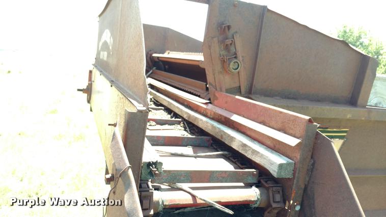 image for item DA5596 Kelly-Ryan feed wagon