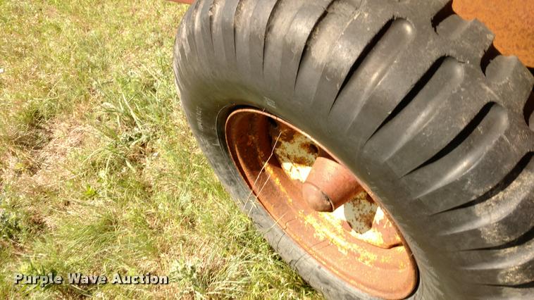 image for item DA5596 Kelly-Ryan feed wagon