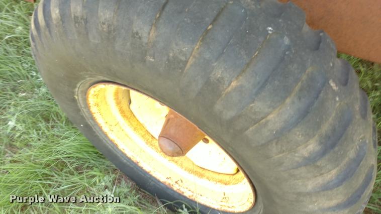 image for item DA5596 Kelly-Ryan feed wagon