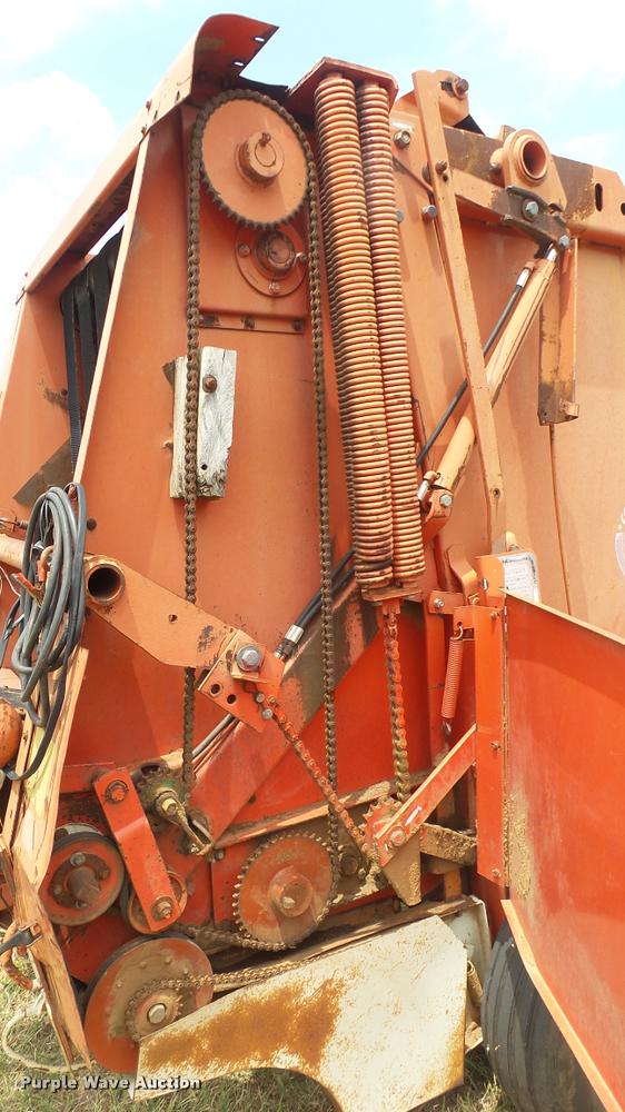 image for item DA7986 Hesston 5540 round baler