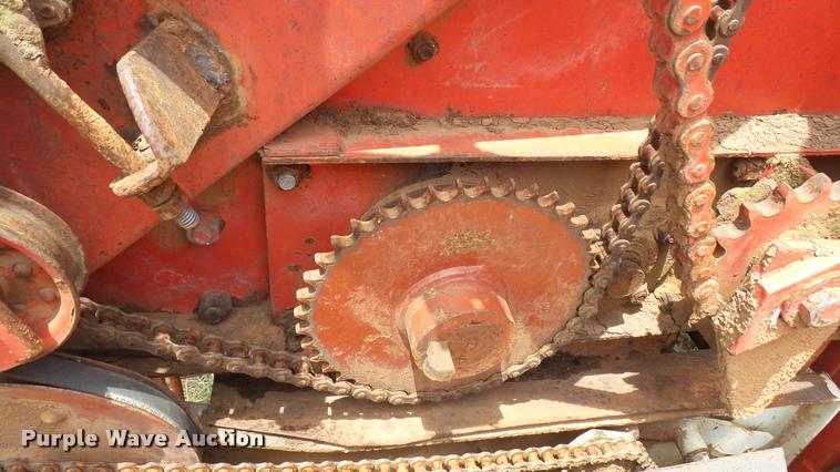 image for item DA7986 Hesston 5540 round baler
